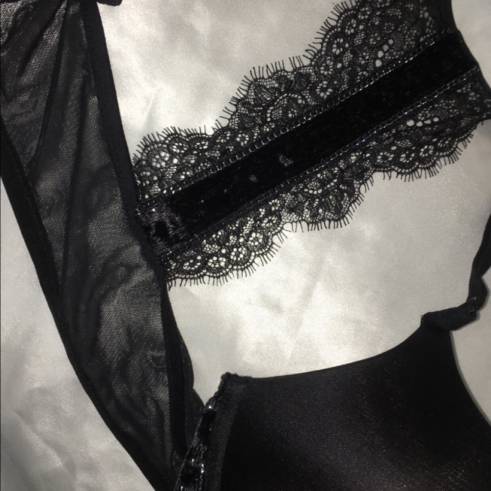 Victoria Secret Bra Bombshell NWOT